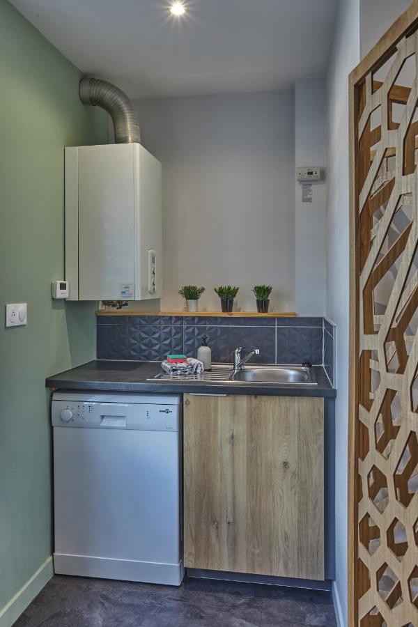 Centre Ville A Pied Appt Avec Sauna, Linge, Wifi, Stationnement Gratuit Vannes Exterior photo